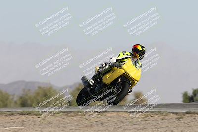 media/Dec-01-2025-Moto Forza (Mon) [[2daa91e15f]]/2-Intermediate Group/Session 2 Turn 9 Entry/